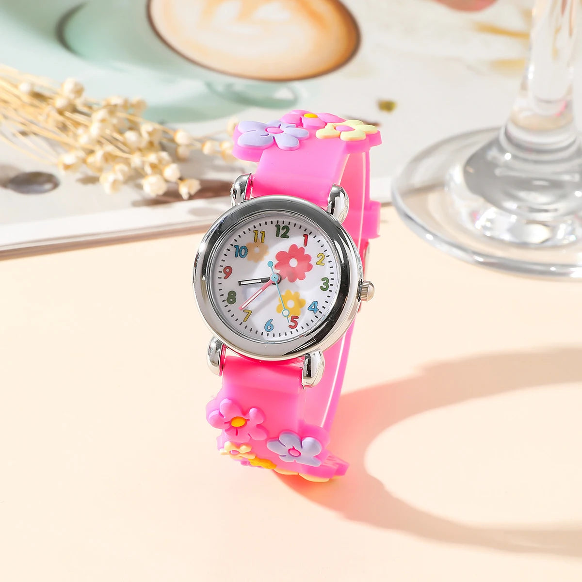 Adorable Kids' Cartoon Watch Set - Wrist Watches with Colorful Designs and Easy-to-Read Face - Perfect Gift for Children