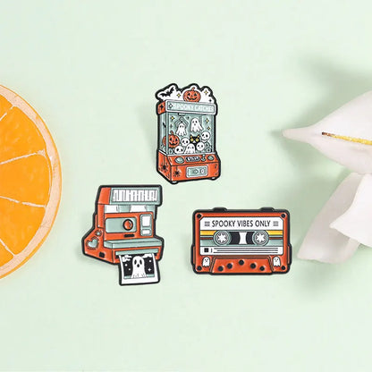 Retro Ghost Claw Machine Enamel Pin Vintage Cassette Camera Spooky Vibes Only Halloween Brooches Lapel Badge Jewelry Gifts