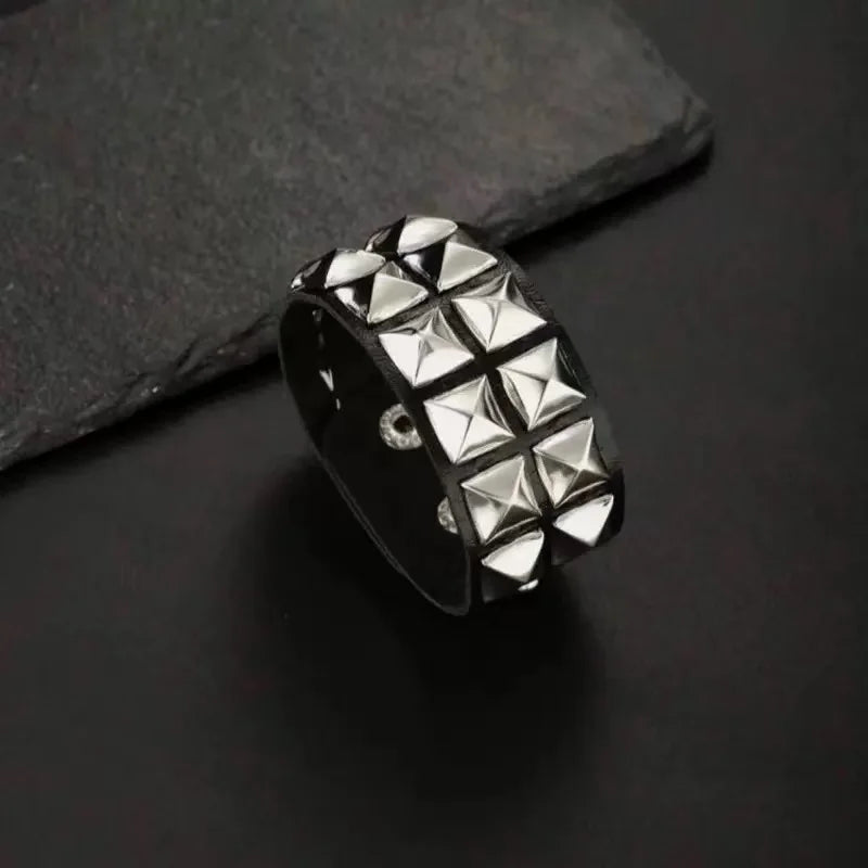 Fashionable Pu Leather Punk Style Rock Band With Personalized Motorcycle Leather Bracelet Suitable For Halloween Gifts
