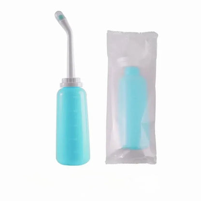 Baby Showers Mom Peri Bottle for Postpartum Essentials Feminine Care MomWasher for Perineal Recovery Cleansing After Birth 500ML