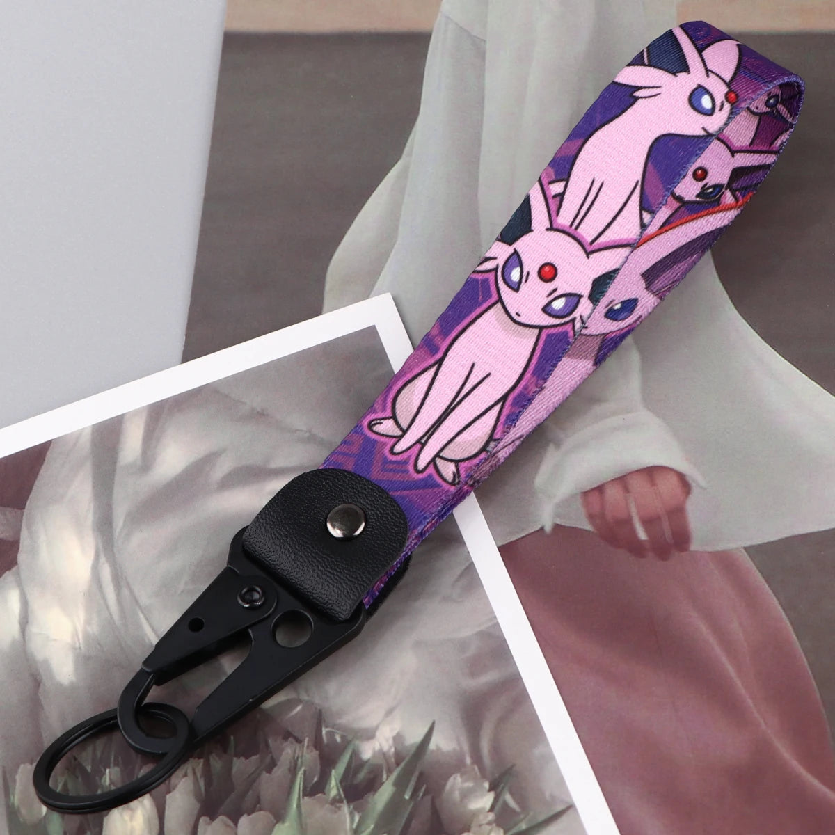 Cute Ghost Elf Car Keychain Keys Holder Berserk Keyring Men and Women Accessories Fashion Jewelry Original
