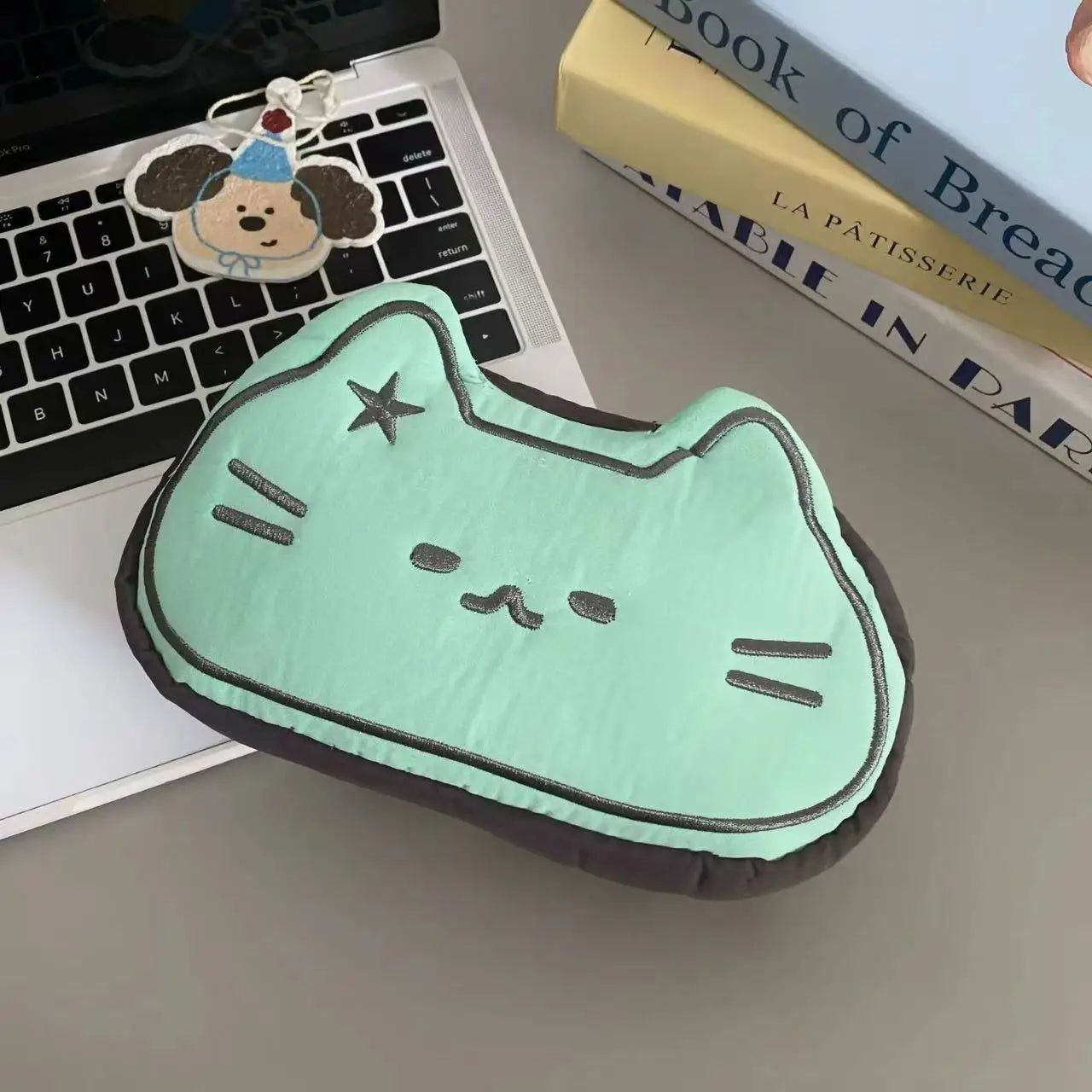 Ins Style Cartoon Pen Case Cute Caramel Cat Pen Bag Large Capacity Lovely Plush Animal Pencil Organizer Case School Supplies 1pc