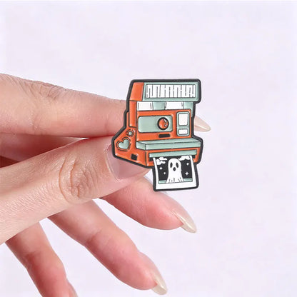 Retro Ghost Claw Machine Enamel Pin Vintage Cassette Camera Spooky Vibes Only Halloween Brooches Lapel Badge Jewelry Gifts