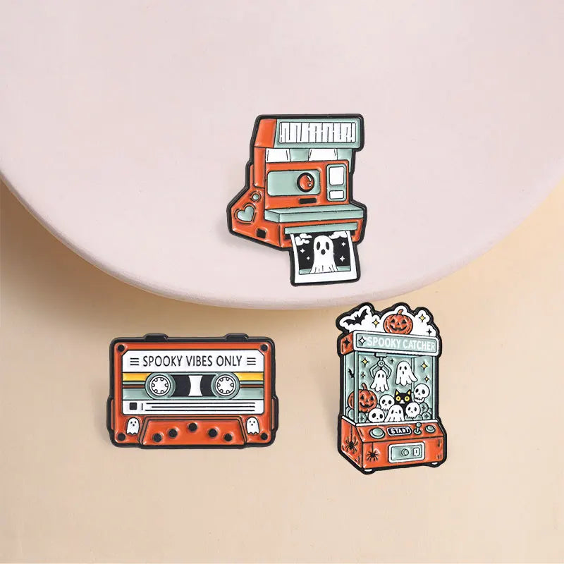 Retro Ghost Claw Machine Enamel Pin Vintage Cassette Camera Spooky Vibes Only Halloween Brooches Lapel Badge Jewelry Gifts