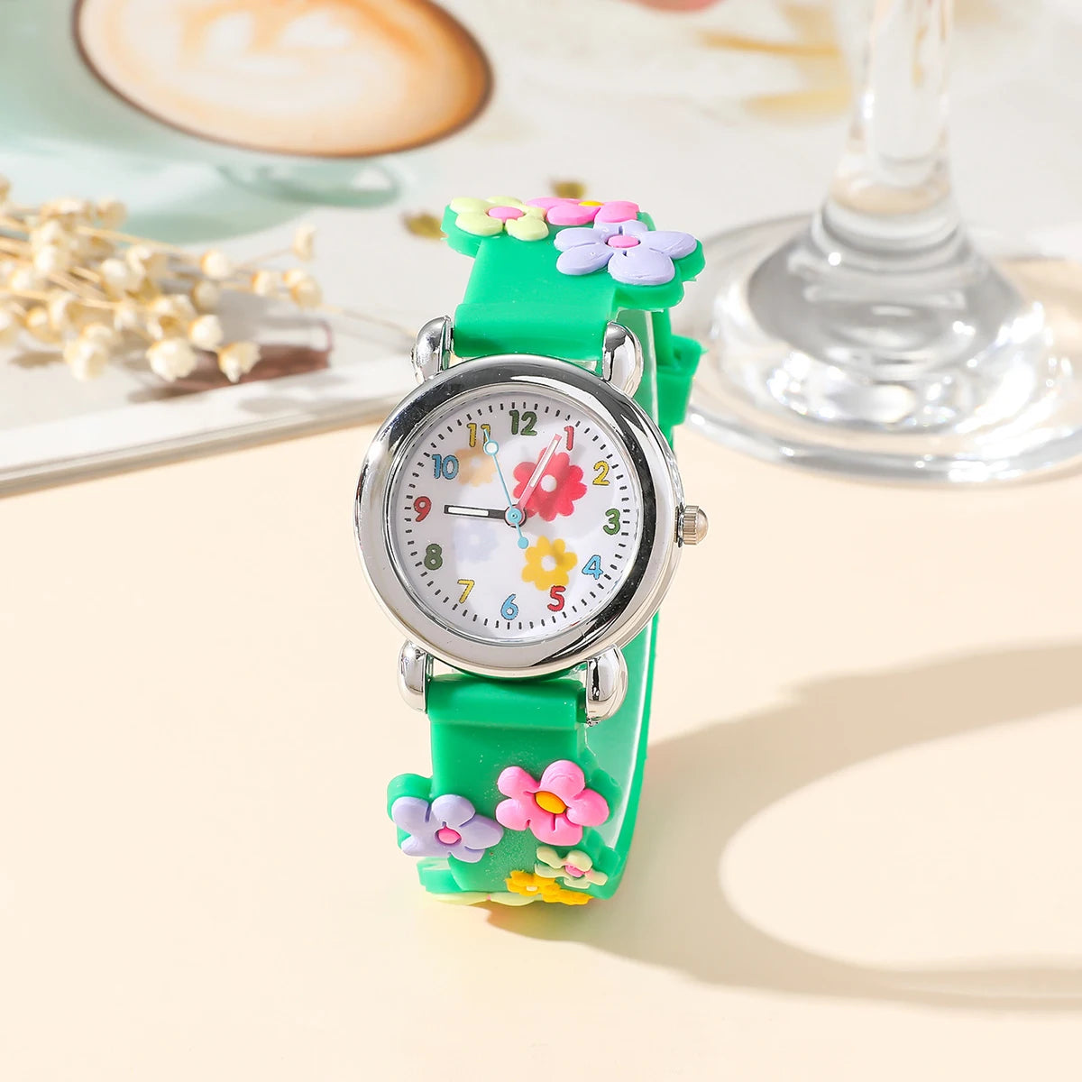 Adorable Kids' Cartoon Watch Set - Wrist Watches with Colorful Designs and Easy-to-Read Face - Perfect Gift for Children