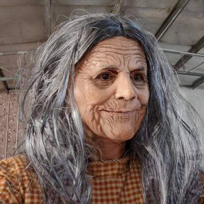 Realistic Granny Old Woman Latex Mask Moving Mouth Soft Rubber Grandma Masque with Grey Hair for Halloween Costume Accessories