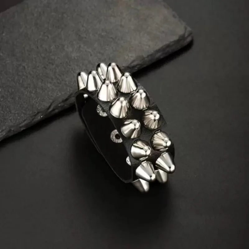 Fashionable Pu Leather Punk Style Rock Band With Personalized Motorcycle Leather Bracelet Suitable For Halloween Gifts