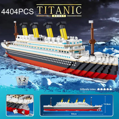 4404PCS Titanic Building Blocks Cruise Ship Mini Assemble Bricks Model DIY Toys Kits Desktop Decoration Holiday Gifts For Adult
