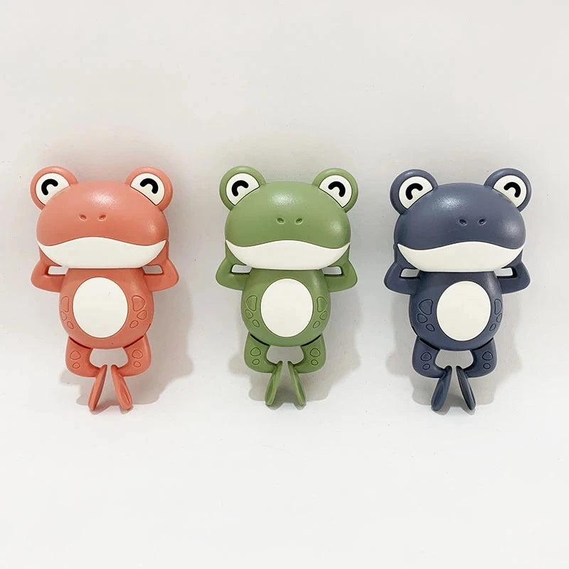 1PCS New Cute Baby Bath Toys For Children New Baby Bath Swimming Bath Toy Cute Frogs Clockwork Bath Toy infantil