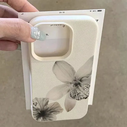 Black & White Floral Pattern Phone Case For iPhone 17 16 15 14 Pro Max 12 11 13 16 Plus Lichee Pattern Soft TPU Cover