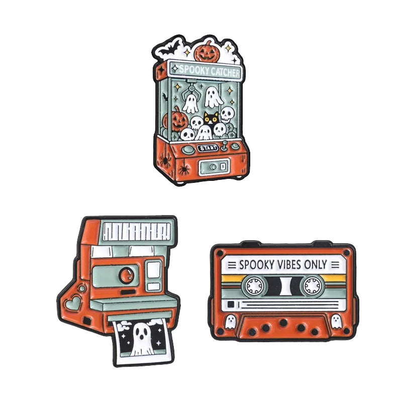 Retro Ghost Claw Machine Enamel Pin Vintage Cassette Camera Spooky Vibes Only Halloween Brooches Lapel Badge Jewelry Gifts