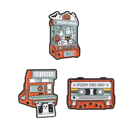 Retro Ghost Claw Machine Enamel Pin Vintage Cassette Camera Spooky Vibes Only Halloween Brooches Lapel Badge Jewelry Gifts