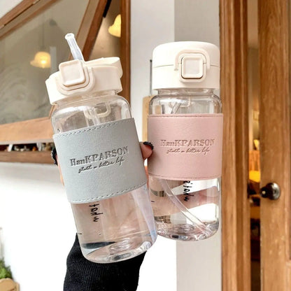 Hot 500ml Cute Water Bottle with Straw Portable Plastic Pop-Up Cover Water Cup for School Kids Leak-Proof Cute Drinking Bottle