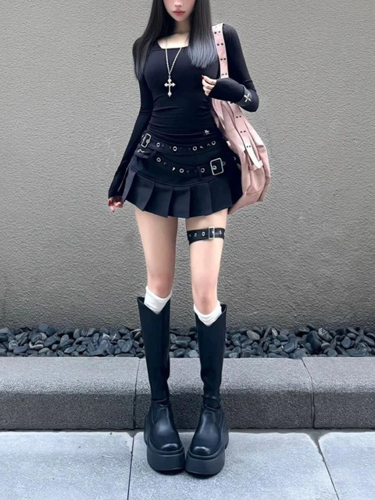 Black High Street Gothic Rivet Mini Skirt Woman Y2K Style Korean Fashion Aesthetic Skirts Elegant Retro A-line Denim Outfit 2025