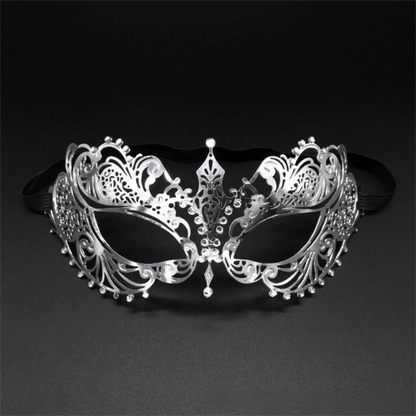 Black Gold Skull Metal Mask Halloween Rhinestone Half Face Venetian Masquerade Men White Women Skull Party Mask